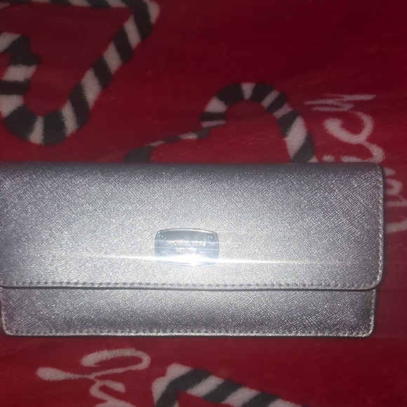 Michael Kors Metallic Silver Mini Crossbody with Crystal Trim - Picture 6 of 11